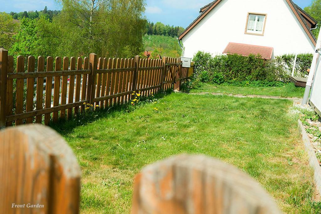 Villa Entire House In Schwarzwald With Mountain View, Private Gym,Sauna And Garden à Unterkirnach Extérieur photo