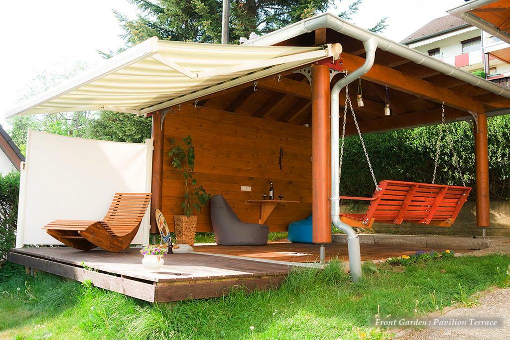 Villa Entire House In Schwarzwald With Mountain View, Private Gym,Sauna And Garden à Unterkirnach Extérieur photo